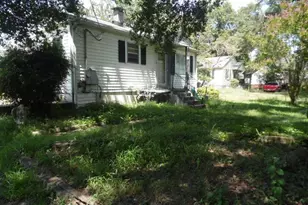 209 Flora Ave, Greenville, SC 29611 - Photo 2