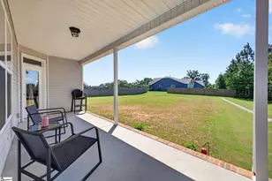 503 Bridlecrest Ln, Greer, SC 29651 - Photo 4