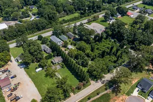 128 S Howard Ave, Landrum, SC 29356 - Photo 44