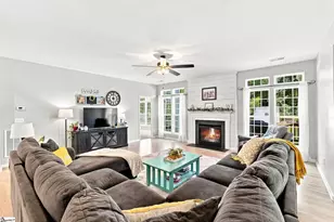 8 Green Bank Ln, Simpsonville, SC 29681 - Photo 14