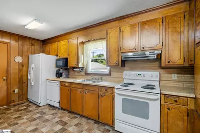 312 Edwards Drive, Anderson, SC 29626 - Photo 8