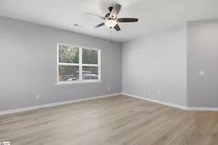 217 Southridge Ct, Easley, SC 29642 - Photo 8