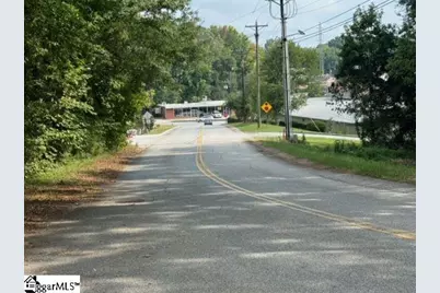 571 Highway 221, Laurens, SC 29360 - Photo 10