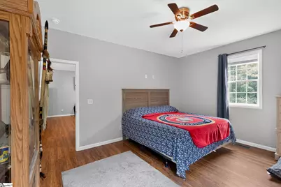 1602 Georgia Road, Gray Court, SC 29645 - Photo 8