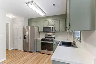 229 Georgetown Ct, Moore, SC 29369 - Photo 8