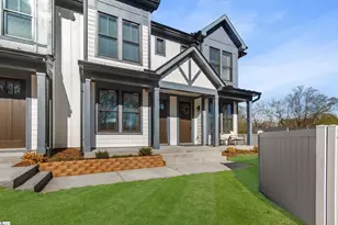 9 Hawthorne Ln, Greenville, SC 29605 - Photo 2