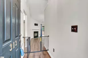 313 Garfield Ln, Simpsonville, SC 29681 - Photo 10