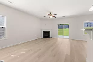 160 Highland Park Ct, Easley, SC 29642 - Photo 6