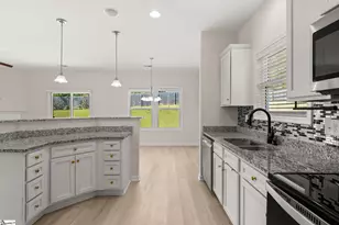 160 Highland Park Ct, Easley, SC 29642 - Photo 12