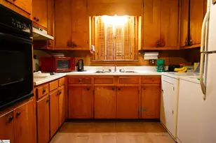 205 Warwick St, Anderson, SC 29621 - Photo 4
