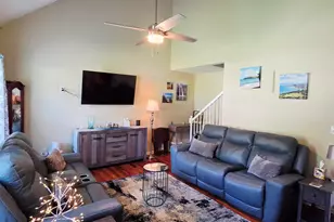 658 Maple Dr, Greer, SC 29651 - Photo 10