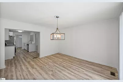 1111 Charter Oaks Drive, Taylors, SC 29687 - Photo 10