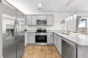 106 Myers Ln, Laurens, SC 29360 - Photo 6