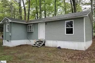 327 Zimmerman Lake Rd, Spartanburg, SC 29306 - Photo 2