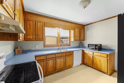 210 Edgewood Avenue, Belton, SC 29627 - Photo 4