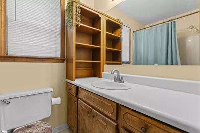 210 Edgewood Avenue, Belton, SC 29627 - Photo 10