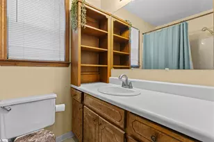 210 Edgewood Ave, Belton, SC 29627 - Photo 10
