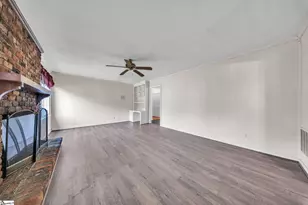 207 Donington Dr, Greenville, SC 29615 - Photo 14