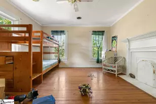 204 W Farley Ave, Laurens, SC 29360 - Photo 22
