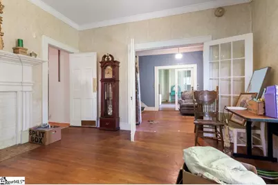 204 W Farley Avenue, Laurens, SC 29360 - Photo 8