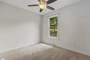 323 Pinonwood Dr, Simpsonville, SC 29680 - Photo 12