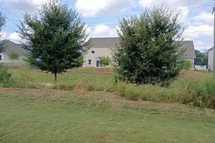223 Pretoria Dr, Woodruff, SC 29388 - Photo 26