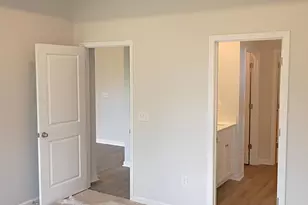 223 Pretoria Dr, Woodruff, SC 29388 - Photo 10