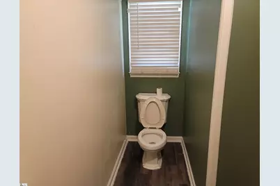413 Barclay Avenue, Gaffney, SC 29340 - Photo 12