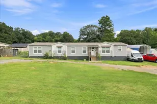 717 Campground Rd, Spartanburg, SC 29303 - Photo 2