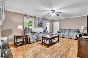 10 Woodsage Ct, Taylors, SC 29687 - Photo 4