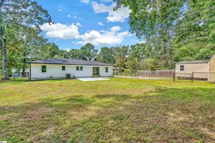 12 Brewster Dr, Taylors, SC 29687 - Photo 4