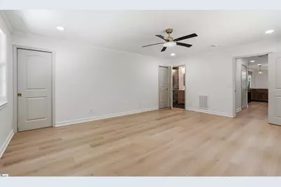 8 Overlook Court, Greenville, SC 29609 - Photo 18