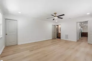 8 Overlook Ct, Greenville, SC 29609 - Photo 18