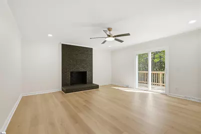 8 Overlook Court, Greenville, SC 29609 - Photo 4