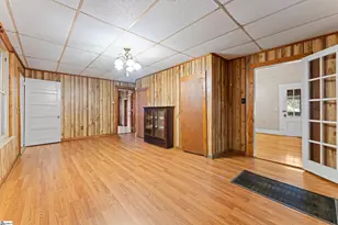 212 Breazeale St, Belton, SC 29627 - Photo 10