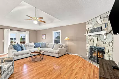 110 Tollgate Court, Simpsonville, SC 29681 - Photo 4