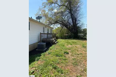 521 Park Street, Inman, SC 29349 - Photo 8