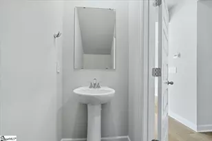 134 Gardner Ave, Gray Court, SC 29645 - Photo 6