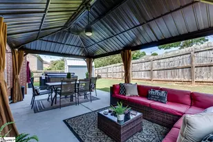 121 Haddington Ln, Greenville, SC 29609 - Photo 6