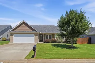 253 Sleepy River Rd, Simpsonville, SC 29681 - Photo 2