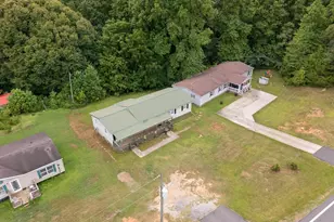 1360 Sulphur Springs Rd, Jonesville, SC 29353 - Photo 28