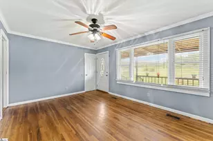 1360 Sulphur Springs Rd, Jonesville, SC 29353 - Photo 6