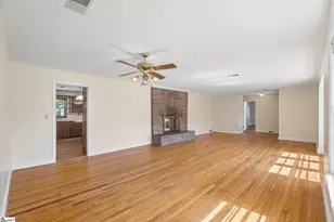 7 Acorn Ct, Greenville, SC 29609 - Photo 6