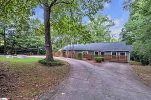 210 Bradley Blvd, Greenville, SC 29609 - Photo 8