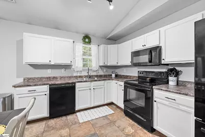 208 Redfern Court, Easley, SC 29640 - Photo 8