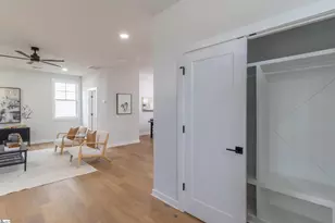 112 Spartanburg St, Greenville, SC 29609 - Photo 10