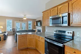 203 Summergrass Dr, Greenville, SC 29617 - Photo 14