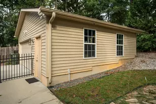 215 Cannon Cir, Greenville, SC 29607 - Photo 26