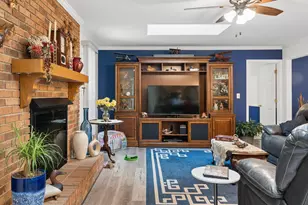 215 Cannon Cir, Greenville, SC 29607 - Photo 6