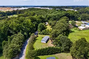 129 Pleasant Cove Dr, Woodruff, SC 29388 - Photo 34